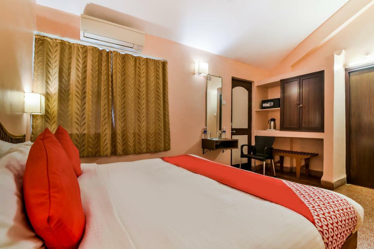 Oyo 807 Hotel Gopika International Goa Bagian luar foto